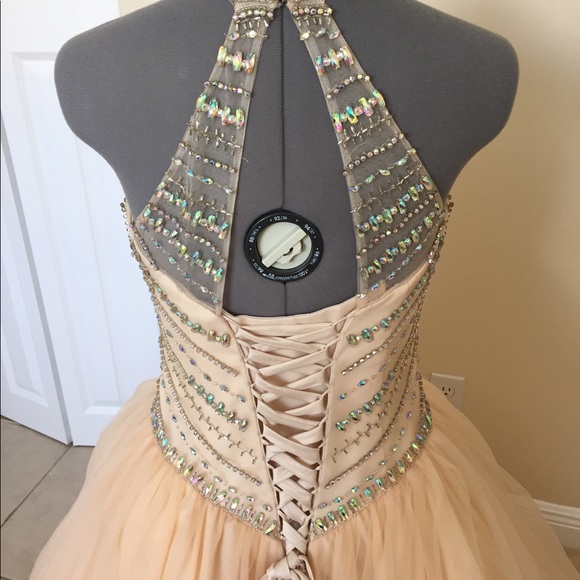 Mary’s Boutique Ball Gown - Picture 4 of 8